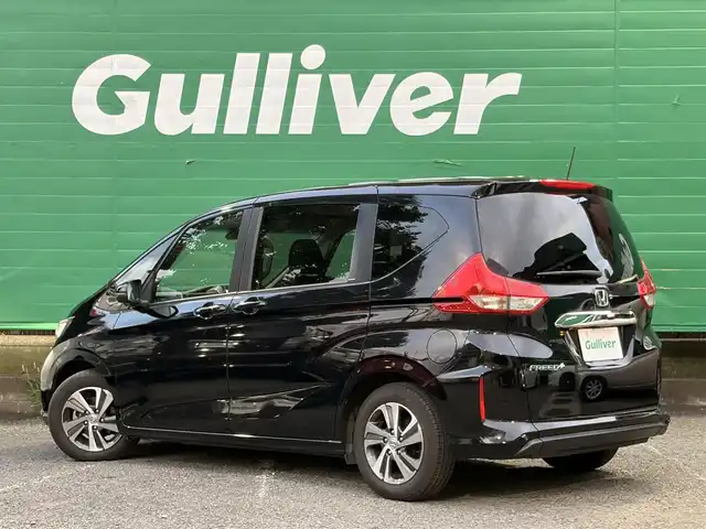 ホンダ フリード＋ G ホンダセンシング 東京都 2022(令4)年 1.3万km クリスタルブラックパール ワンオーナー/Sパッケージ/Cパッケージ/純正SDナビ【VXM-227VFNi】/（フルセグ/BTオーディオ/AppleCarPlay）/バックカメラ/ドライブレコーダー【CS-91FH】/両側パワースライドドア/ホンダセンシング/・アダクティブクルーズコントロール/・車線維持支援システム/・路外逸脱抑制機能/・誤発進抑制機能/前席シートヒーター/LEDヘッドランプ/アクティブコーナリングランプ/ETC/取扱説明書/保証書