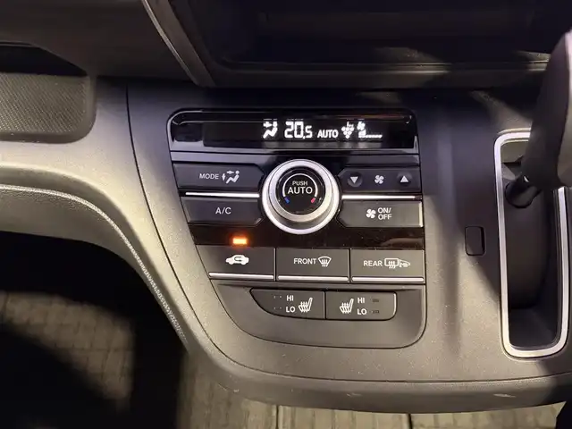 ホンダ フリード＋ G ホンダセンシング 東京都 2022(令4)年 1.3万km クリスタルブラックパール ワンオーナー/Sパッケージ/Cパッケージ/純正SDナビ【VXM-227VFNi】/（フルセグ/BTオーディオ/AppleCarPlay）/バックカメラ/ドライブレコーダー【CS-91FH】/両側パワースライドドア/ホンダセンシング/・アダクティブクルーズコントロール/・車線維持支援システム/・路外逸脱抑制機能/・誤発進抑制機能/前席シートヒーター/LEDヘッドランプ/アクティブコーナリングランプ/ETC/取扱説明書/保証書