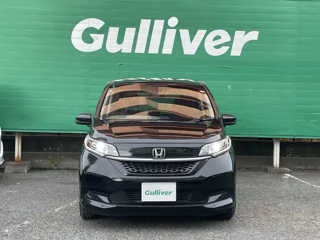 ホンダ フリード＋ G ホンダセンシング 東京都 2022(令4)年 1.3万km クリスタルブラックパール ワンオーナー/Sパッケージ/Cパッケージ/純正SDナビ【VXM-227VFNi】/（フルセグ/BTオーディオ/AppleCarPlay）/バックカメラ/ドライブレコーダー【CS-91FH】/両側パワースライドドア/ホンダセンシング/・アダクティブクルーズコントロール/・車線維持支援システム/・路外逸脱抑制機能/・誤発進抑制機能/前席シートヒーター/LEDヘッドランプ/アクティブコーナリングランプ/ETC/取扱説明書/保証書