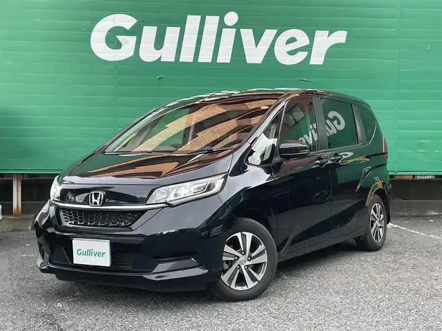 ホンダ フリード＋ G ホンダセンシング 東京都 2022(令4)年 1.3万km クリスタルブラックパール ワンオーナー/Sパッケージ/Cパッケージ/純正SDナビ【VXM-227VFNi】/（フルセグ/BTオーディオ/AppleCarPlay）/バックカメラ/ドライブレコーダー【CS-91FH】/両側パワースライドドア/ホンダセンシング/・アダクティブクルーズコントロール/・車線維持支援システム/・路外逸脱抑制機能/・誤発進抑制機能/前席シートヒーター/LEDヘッドランプ/アクティブコーナリングランプ/ETC/取扱説明書/保証書