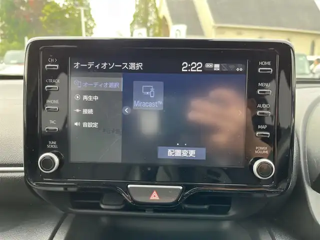 トヨタ ヤリスクロス ハイブリッド Z 三重県 2023(令5)年 2.9万km ブラックマイカ パノラミックビューモニター/トヨタコネクトナビ（Bluetooth/AM/FM/USB/Miracast/AppleCarPlay/AndroidAuto）/シートヒーター（前席）/ハーフレザー/ステアリングヒーター/ステアリングスイッチ/パワーシート（運転席）/セーフティセンス（プリクラッシュセーフティ/レーントレーシングアシスト/レーダークルーズコントロール/オートマチックハイビーム/ロードサインアシスト)/先行車発進告知機能/セカンダリーコリジョンブレーキ/パーキングサポートブレーキ（前後方静止物）/アダプティブハイビームアシスト/カラーヘッドアップディスプレイ/ドライブレコーダー付自動防眩インナーミラー/ETC/フルLEDヘッドランプ/オートライト/フルLEDリアコンビネーションランプ/LED照明付バニティミラー（前席）/ナノイーX/ヘッドレスト別体型ブラック合皮/アイボリーツィード調ファブリックコンビシート/シートバックポケット（助手席）/シートアンダートレイ（助手席）/スペアキー