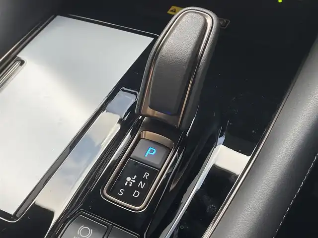 トヨタ アルファードハイブリット Z 滋賀県 2024(令6)年 0.1千km ブラック １４インチディスプレイオーディオ（コネクティッドナビ対応）/１３．２型有機ＥＬ後席ディスプレイ/左右独立ムーンルーフ/モデリスタエアロ/パノラミックビューモニター/デジタルインナーミラー/トヨタ チームメイト［アドバンスト パーク］/エグゼクティブパワーシート/本革巻き3本スポークステアリング/純正18インチアルミホイール（スーパークロームメタリック塗装）/3 眼 LED ヘッドランプ/Toyota　Safety　Sense/快適温熱シート＋ベンチレーションシート（運転席・助手席）/ブラインドスポットモニター/車両接近通報装置