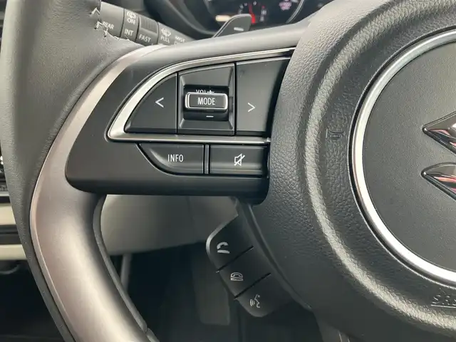 スズキ スイフト HYBRID MZ 道南・函館 2024(令6)年 0.2万km 黄Ⅱ /全方位モニター付メモリーナビ//フルセグTV//スズキコネクト対応//スズキセーフティーサポート//前席シートヒーター//革巻きステアリング//パドルシフト//クルーズコントロール//アイドリングストップ//LEDヘッドライト//フォグランプ