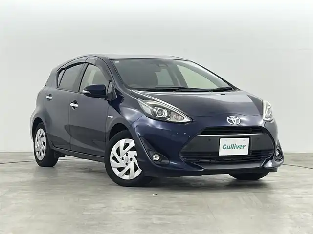 トヨタ アクア S スタイルブラック 福島県 2019(平31)年 2.9万km ダークブルーマイカ トヨタセーフティセンス/・プリクラッシュセーフティシステム（対車両）/・レーンディパーチャーアラート/・オートマチックハイビーム/純正SDナビ/・型番：ＮＳＺＴ－Ｗ６８Ｔ/・フルセグ/CD/DVD/SD/BT/FM/AM/・バックカメラ/・ビルトインETC/ドライブレコーダー/ステアリングスイッチ/LEDヘッドライト/・フォグランプ/・オートライト/ウィンカーミラー/・電動格納ミラー/純正フロアマット/ドアバイザー/プッシュスタート/・スマートキー/・スペアキー×１