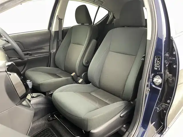 トヨタ アクア S スタイルブラック 福島県 2019(平31)年 2.9万km ダークブルーマイカ トヨタセーフティセンス/・プリクラッシュセーフティシステム（対車両）/・レーンディパーチャーアラート/・オートマチックハイビーム/純正SDナビ/・型番：ＮＳＺＴ－Ｗ６８Ｔ/・フルセグ/CD/DVD/SD/BT/FM/AM/・バックカメラ/・ビルトインETC/ドライブレコーダー/ステアリングスイッチ/LEDヘッドライト/・フォグランプ/・オートライト/ウィンカーミラー/・電動格納ミラー/純正フロアマット/ドアバイザー/プッシュスタート/・スマートキー/・スペアキー×１