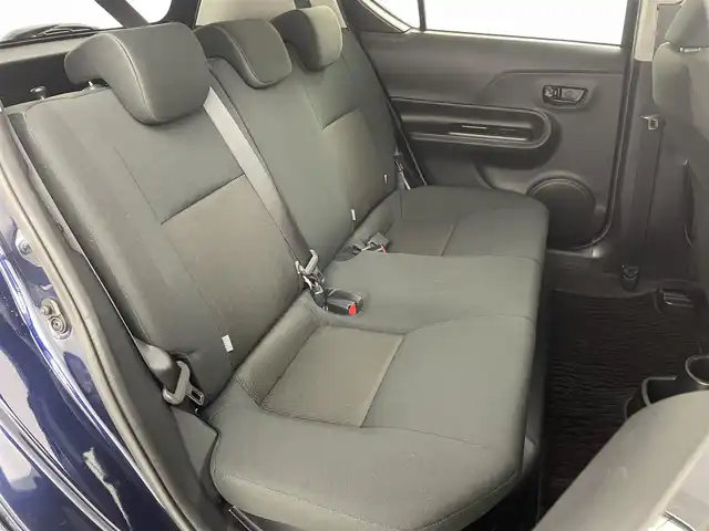 トヨタ アクア S スタイルブラック 福島県 2019(平31)年 2.9万km ダークブルーマイカ トヨタセーフティセンス/・プリクラッシュセーフティシステム（対車両）/・レーンディパーチャーアラート/・オートマチックハイビーム/純正SDナビ/・型番：ＮＳＺＴ－Ｗ６８Ｔ/・フルセグ/CD/DVD/SD/BT/FM/AM/・バックカメラ/・ビルトインETC/ドライブレコーダー/ステアリングスイッチ/LEDヘッドライト/・フォグランプ/・オートライト/ウィンカーミラー/・電動格納ミラー/純正フロアマット/ドアバイザー/プッシュスタート/・スマートキー/・スペアキー×１