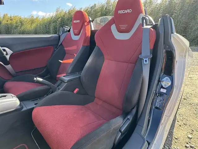 ダイハツ コペン セロS 兵庫県 2017(平29)年 3.4万km パールホワイトⅢ 純正ナビ/フルセグＴＶ/Bluetooth接続可/DVD再生可/純正赤レカロシート/ETC/アクティブトップ/革巻きステアリング/純正16インチアルミホイール/Bi-AngleLEDヘッドライト/フロントフォグランプ/スマートキー/プッシュスタート/シートヒーター/パドルシフト