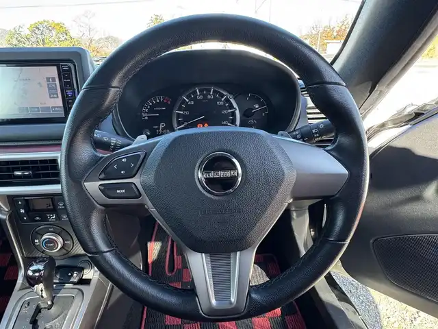 ダイハツ コペン セロS 兵庫県 2017(平29)年 3.4万km パールホワイトⅢ 純正ナビ/フルセグＴＶ/Bluetooth接続可/DVD再生可/純正赤レカロシート/ETC/アクティブトップ/革巻きステアリング/純正16インチアルミホイール/Bi-AngleLEDヘッドライト/フロントフォグランプ/スマートキー/プッシュスタート/シートヒーター/パドルシフト