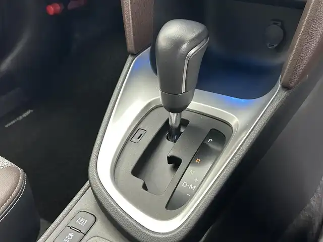 トヨタ ヤリスクロス Z 熊本県 2021(令3)年 2.3万km ブラックマイカ ワンオーナー/禁煙車/ディスプレイオーディオ(BT/ラジオ/ナビキット付き)/トヨタセーフティーセンス / ・衝突軽減ブレーキ(PCS)/ ・車線逸脱警報装置(LTA)/ ・PKSB(パーキングサポートブレーキ)/ ・RSA（ロードサインアシスト）/ ・レーダクルーズコントロール/・先行車発進お知らせ/ビルトインETC/バックカメラ/前後クリアランスソナー/運転席パワーシート/前席シートヒーター/電動パーキングブレーキ/オートライト/オートハイビーム/横滑り防止装置/純正アルミホイール/純正フロアマット/USB端子/スマートキー/プッシュスタート/スペアキー1本/保証書/取扱説明書
