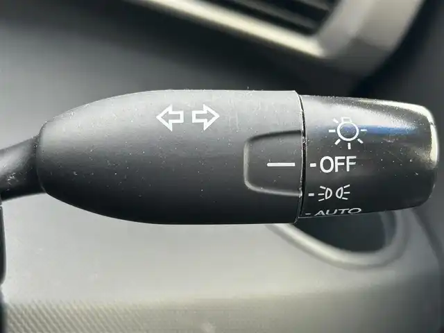 ホンダ フリード G ジャストセレクション 愛知県 2012(平24)年 7.7万km プレミアムホワイトパール 社外メモリナビ/フルセグテレビ/バックカメラ/ウィンカーミラー/クルーズコントロール/両側パワースライドドア/ETC/AUTOライト