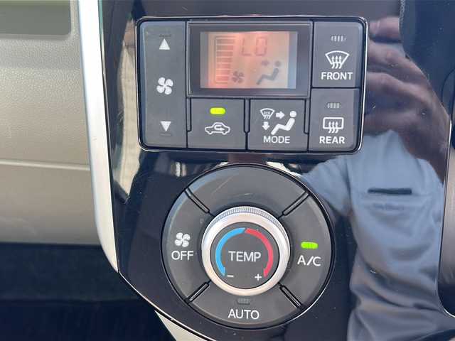 ダイハツ タント X SA Ⅲ 石川県 2017(平29)年 1.8万km プラムブラウンクリスタルマイカ 純正ナビ(BT/CD/DVD)/フルセグTV/パワースライドドア(片側)/ETC/コーナーセンサー/スマートアシスト3/・衝突回避支援ブレーキ機能/・衝突警報機能/・車線逸脱警報機能/・誤発進抑制制御機能/・先行車発進お知らせ機能/・オートハイビーム/オートライト/オートエアコン/撥水加工ファブリックシート/運転席シートヒーター/キーフリーシステム/プッシュボタンスタート/イモビライザー/禁煙車