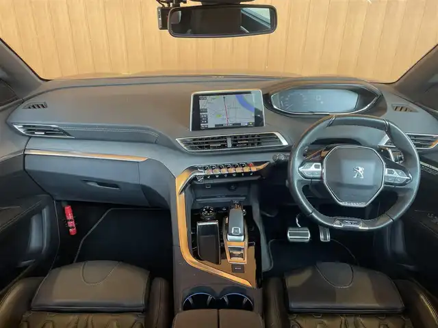 プジョー ５００８ GT ブルーHDi 愛知県 2019(令1)年 5.9万km エメラルドクリスタル ナビ /フルセグTV /Bluetooth /ファーストクラスパッケージ /黒革シート /シートヒーター/パノラマサンルーフ /フロント/サイド/リアカメラ /ブラインドスポット /ACC /レーンキープ /パワーテールゲート