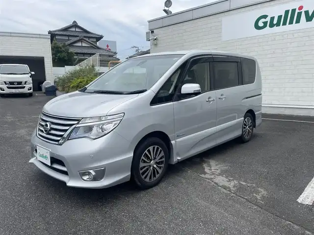 日産 セレナ ハイウェイS S HV Aセーフ 神奈川県 2014(平26)年 6.8万km ブリリアントシルバー 純正8型ナビ（MM514D-L）/・Bluetooth・DVD/・フルセグTV/・アラウンドビューモニター/純正11型フリップダウンモニター/両側電動スライドドア/運転支援システム/・エマージェンシーブレーキ/・踏み間違い防止アシスト/・車線逸脱警報/LEDライト/ビルトインETC/クルーズコントロール/スマートキーX2/新車時手帳、取説