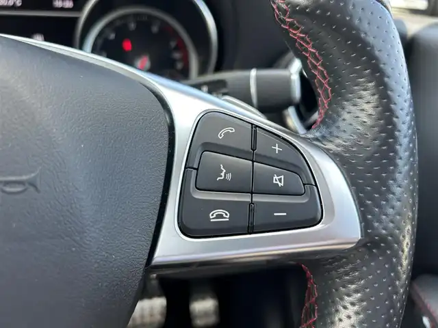 メルセデス・ベンツ ＣＬＡ１８０ Sブレイク AMG スタイル 滋賀県 2017(平29)年 5万km コスモスブラック サンルーフ/AMGプレミアムパッケージ/レーダーセーフティパッケージ/ハーフレザーシート/・前席メモリ付きパワーシート/・前席シートヒーター /harman/kardonサウンド/純正ナビ/（CD/DVD/DTV/BT）/バックカメラ/ETC/前後コーナーセンサー/純正LEDヘッドライト/純正18インチAW