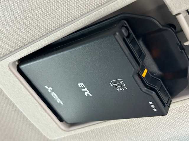 マツダ ＣＸ－３ 15S ツーリング 宮城県 2022(令4)年 1.6万km ジェットブラックマイカ ワンオーナー/純正ナビ/アラウンドビューモニター/フルセグTV/Bluetooth、CD、DVD/スマートブレーキサポート/追従機能付きクルーズコントロール/ブラインドスポットモニター/車線逸脱警報システム/前後コーナーセンサー/ヘッドアップディスプレイ/オートマチックハイビーム/MTモード付きAT/交通標識認識システム/パーキングセンサー/プッシュスタート/LEDヘッドライト/オートライト/純正ビルトインETC/純正アルミホイール/純正フロアマット/USB入力端子/アイドリングストップ/横滑り防止装置/アンチロック・ブレーキ・システム