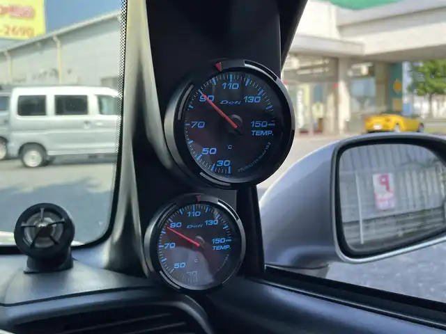 ホンダ Ｓ２０００ 埼玉県 2000(平12)年 6.9万km シルバーストーンメタリック ETC/社外CDプレイヤー(カロッツェリア)/社外オーディオ(カロッツェリア)/社外エアロ(F・S・R)(C-WEST)/車高調(TEIN)/MOMOステアリング/社外17インチAW(RAYS)(センターキャップなし)/ミラー型レーダー探知機(ASSURA)/Defi2連メーター/社外テールランプ/純正部品(サス・テールランプ・ステアリング)/純正16インチAW(F205/55/R16・R225/55/R16)/HIDヘッドライト/スペアタイヤ/保証書/取扱説明書/記録簿H12、R1、R3、R5