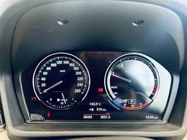 ＢＭＷ Ｘ１ xDrive 18d xライン 大阪府 2018(平30)年 2.7万km パール ベージュレザー/パワーシート/Dシートメモリ/シートヒーター/ACC/HUD/インテリジェントセーフティ/純正ナビ/バックカメラ/純正19インチAW/LEDヘッドライト/電動リアゲート/クリアランスソナー