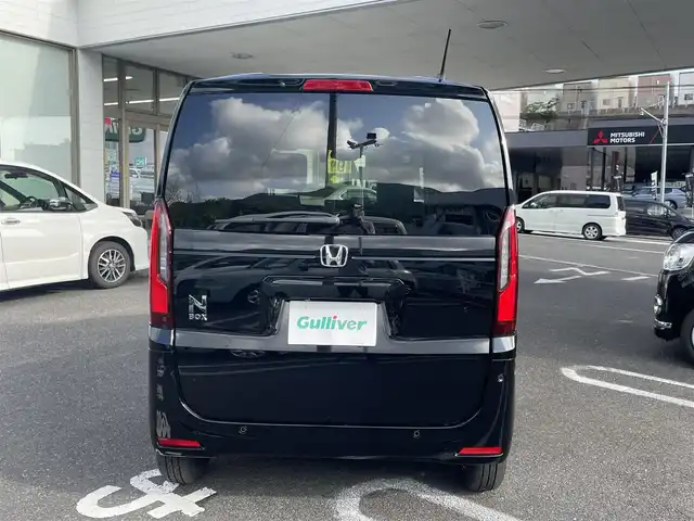 ホンダ Ｎ ＢＯＸ 長崎県 2024(令6)年 0.1万km クリスタルブラックパール ・プッシュスタート/・純正ディスプレオオーディオ（AM/FM）/・ブルートゥース/・クルーズコントロール（追従機能有）/・ハンドルスイッチ/・オートライト/・片側パワースライドドア/・横滑り防止装置/・パーキングアシスト/・ブレーキホールド/・スペアキー1本/・衝突軽減ブレーキ/・コーナーセンサー前後/・ドライブレコーダー（前方）/・レーンキープアシスト/・USB/・充電Cタイプ
