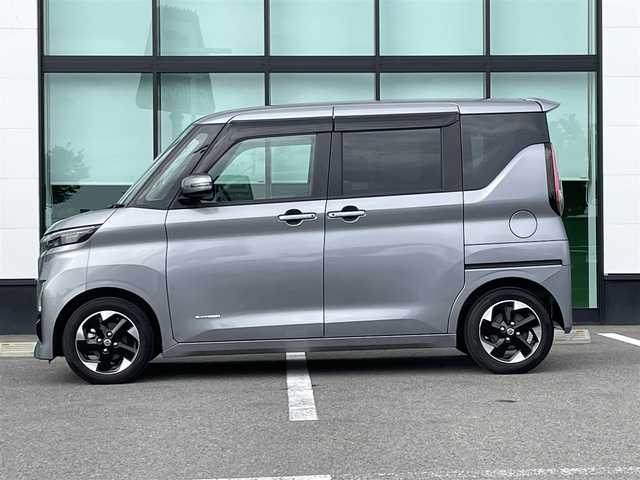 日産 ルークス HWS X プロパイロットED 和歌山県 2022(令4)年 1.5万km チタニウムグレーメタリック 社外ナビ/アラウンドビューモニター/ドライブレコーダー/プロパイロット/両側パワースライドドア/ETC/オートハイビーム/オートライト/LEDヘッドライト/アイドリングストップ
