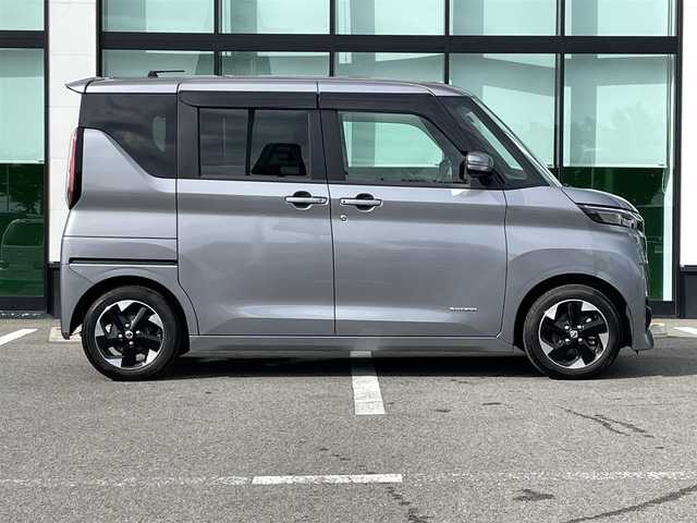 日産 ルークス HWS X プロパイロットED 和歌山県 2022(令4)年 1.5万km チタニウムグレーメタリック 社外ナビ/アラウンドビューモニター/ドライブレコーダー/プロパイロット/両側パワースライドドア/ETC/オートハイビーム/オートライト/LEDヘッドライト/アイドリングストップ