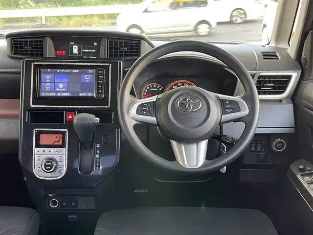 トヨタ タンク G S 愛知県 2017(平29)年 7.7万km ブラックマイカメタリック (株)IDOMが運営する【じしゃロン豊川店】の自社ローン専用車両になります。こちらは現金またはオートローンご利用時の価格です。自社ローンご希望の方は別途その旨お申付け下さい/純正SDナビ/　〇Bluetooth/　〇ワンセグTV/両側パワースライドドア/プッシュスタート/クルーズコントロール/ウィンカーミラー/ETC/ドアバイザー/オートライト