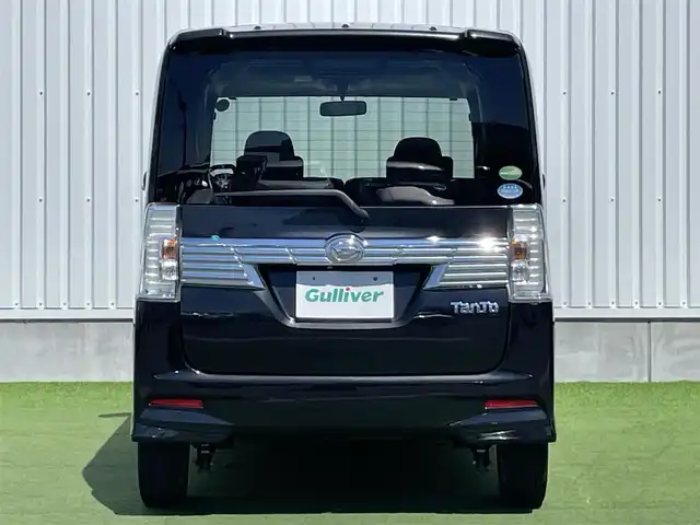 ダイハツ タント カスタム X 香川県 2018(平30)年 4万km ブラックマイカメタリック 登録時走行距離：39645km/バックカメラ　/ナビ　/Ｂｌｕｅｔｏｏｔｈ接続　/片側パワースライド　/純正フロアマット　/運転席シートヒーター　/ＬＥＤヘッドライト　/オートライト　/スペアキー有　/衝突軽減　/ｗサイドエアバック　/ＡＡＣ