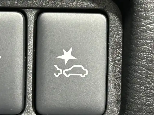 三菱 デリカＤ：５ シャモニー 大阪府 2025(令7)年 0.1千km グラファイトグレーメタリック/ブラックマイカ ミラー型全周囲カメラ　両側パワースライドドア　電動リアゲート　ハーフレザーシート　パワーシート　シートヒーター　ハンドルヒーター　BSM 衝突軽減　レーダークルーズ　スマートキー　プッシュスタート　