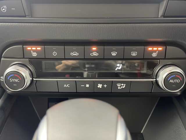 マツダ ＣＸ－５ XD ブラックトーンエディション 岐阜県 2024(令6)年 0.2万km ロジウムホワイトプレミアムメタリック プロアクティブセーフティ/純正１０．２５型ＴＶナビ/黒ハーフレザー/シートメモリ/パワーシート/シートヒーター/ハンドルヒーター/ヘッドアップディスプレイ/ＢＳＭ/左右独立エアコン/電動リアゲート/全方位カメラ/置くだけ充電/アイドリングストップ/プッシュスタート/ETC　/レーダークルーズコントロール/コーナーセンサー/純正19インチアルミ/スマートキー/純正オーディオ/ウィンカーミラー/電動格納ミラー/アイドリングストップ/プッシュスタート