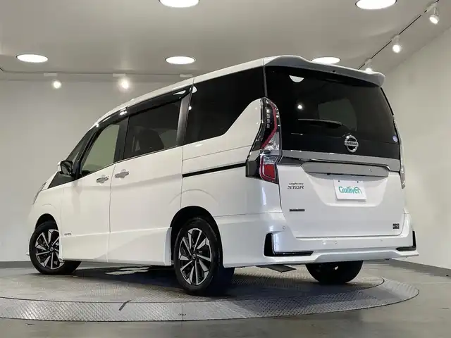 日産 セレナ ハイウェイスター V 愛知県 2021(令3)年 2万km ブリリアントホワイトパール 純正10インチナビ/（Bluetooth/AM/FM/フルセグTV）/フリップダウンモニター/衝突軽減ブレーキ/プロパイロット/両側電動スライドドア/LEDヘッドライト/ETC/バックカメラ/コーナーセンサー/レーンキープアシスト/プッシュスタートボタン/スマートキー/純正16インチＡＷ