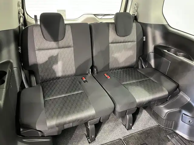 日産 セレナ ハイウェイスター V 愛知県 2021(令3)年 2万km ブリリアントホワイトパール 純正10インチナビ/（Bluetooth/AM/FM/フルセグTV）/フリップダウンモニター/衝突軽減ブレーキ/プロパイロット/両側電動スライドドア/LEDヘッドライト/ETC/バックカメラ/コーナーセンサー/レーンキープアシスト/プッシュスタートボタン/スマートキー/純正16インチＡＷ