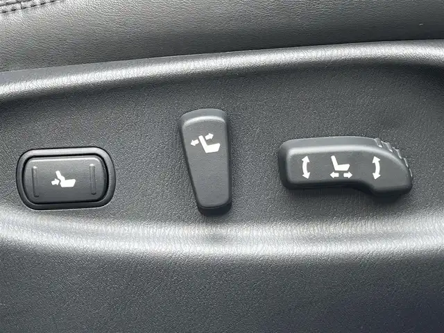 日産 フーガ 250GT タイプP 群馬県 2010(平22)年 7万km クリスタルホワイトパール 純正HDDナビ/　　Bluetooth/フルセグ/CD/DVD/    FM/AM/AUX/セーフティシールドパッケージ/クルーズコントロール/BLITZ車高調/バックカメラ/サイドカメラ/オートライト/レザーシート/全席パワーシート/全席シートヒーター/前席エアーシート/ビルドインETC/スマートキー2本