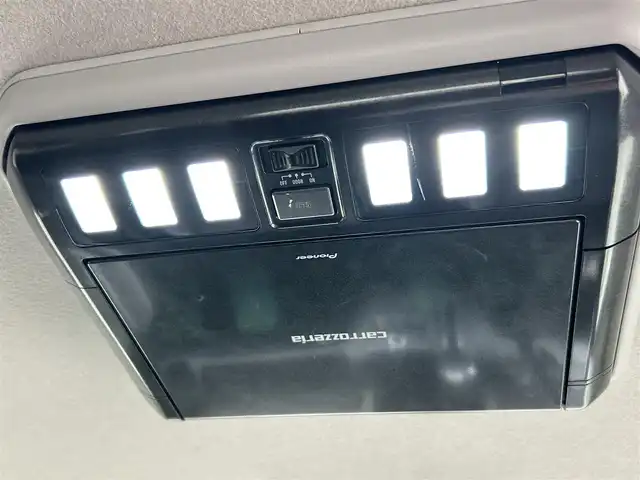 ホンダ フリード G ホンダセンシング 群馬県 2022(令4)年 3.8万km プラチナホワイトパール Sパッケージ/ナビ装着用スペシャルパッケージ/カロッツェリアナビ/CD・DVD・SD/Bluetooth・フルセグTV/10.2型フリップダウンモニター/両側パワースライドドア/バックカメラ/前後ドライブレコーダー/ビルトインETC/前席シートヒーター/クルーズコントロール/横滑り防止装置/レーンキープアシスト/衝突軽減ブレーキ/アイドリングストップ/純正アルミホイール/LEDヘッドライト/オートリトラミラー/センターテーブル/取説・保証書/スマートキー×2