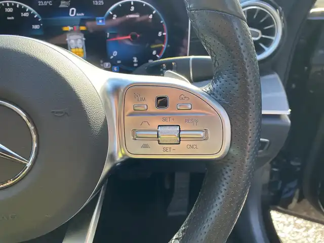 メルセデス・ベンツ ＣＬＳ２２０ｄ スポーツ エクスクルーシブPKG 福岡県 2021(令3)年 1万km オブシディアンブラック ・サンルーフ/・Brumesterサウンド/・エアサスペンション/・アダプティブクルーズコントロール/・純正ナビ/Bluetooth/USB/フルセグTV/・全方位カメラ/・黒革シート/シートヒーター/エアシート/・前席パワーシート/メモリーシート/・純正ドライブレコーダー/・ETC/・純正19AW/・LEDライト/・取扱説明書/・保証書/・スペアキー