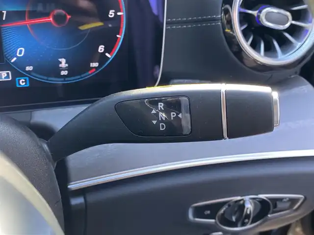 メルセデス・ベンツ ＣＬＳ２２０ｄ スポーツ エクスクルーシブPKG 福岡県 2021(令3)年 1万km オブシディアンブラック ・サンルーフ/・Brumesterサウンド/・エアサスペンション/・アダプティブクルーズコントロール/・純正ナビ/Bluetooth/USB/フルセグTV/・全方位カメラ/・黒革シート/シートヒーター/エアシート/・前席パワーシート/メモリーシート/・純正ドライブレコーダー/・ETC/・純正19AW/・LEDライト/・取扱説明書/・保証書/・スペアキー