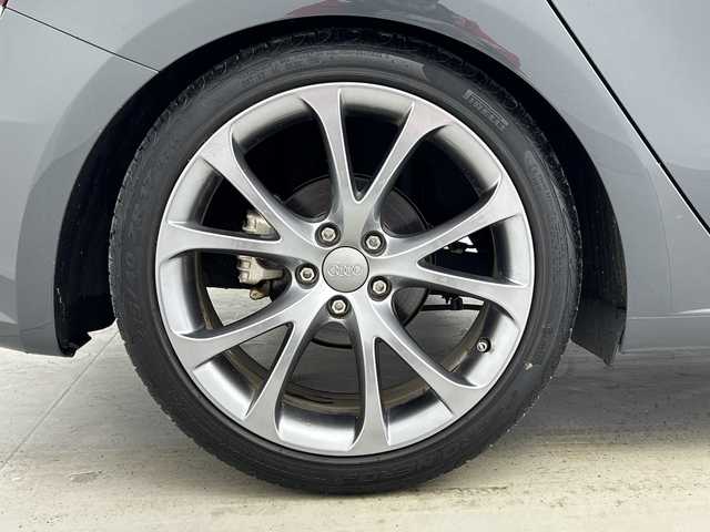 アウディ Ａ１ SB 1.4TFSI シリンダーオンデマンドスポーツ 奈良県 2016(平28)年 2.4万km ナノグレー/フロレットシルバーM 純正ナビ/（CD＆DVD＆BT）/オートライト/HIDライト/フォグランプ/ドライブアシスト/スマートキー/プッシュスタート/純正アルミホイール/アイドリングストップ/ABS/横滑り防止装置