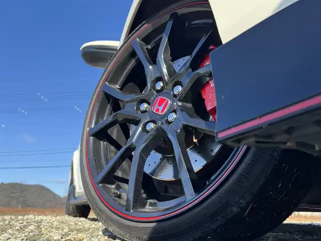 ホンダ シビック タイプR 兵庫県 2019(平31)年 6.5万km チャンピオンシップホワイト BLITZマフラー/SPOONプログレッシブスプリング/無限テールランプ/ディクセルブレーキパッド/後期用リアバンパーダクト/後期用ナビパネル/ダイヤトーンサウンドナビ/ダイヤトーンサウンドスピーカー＆ツィーター/フルセグTV/Bカメラ/ETC