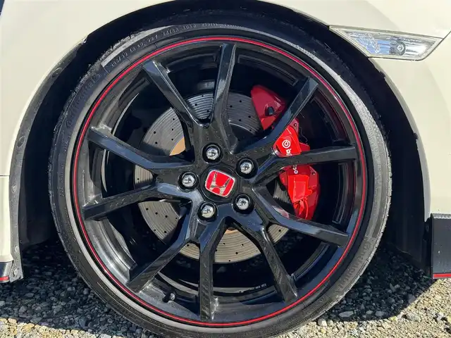 ホンダ シビック タイプR 兵庫県 2019(平31)年 6.5万km チャンピオンシップホワイト BLITZマフラー/SPOONプログレッシブスプリング/無限テールランプ/ディクセルブレーキパッド/後期用リアバンパーダクト/後期用ナビパネル/ダイヤトーンサウンドナビ/ダイヤトーンサウンドスピーカー＆ツィーター/フルセグTV/Bカメラ/ETC