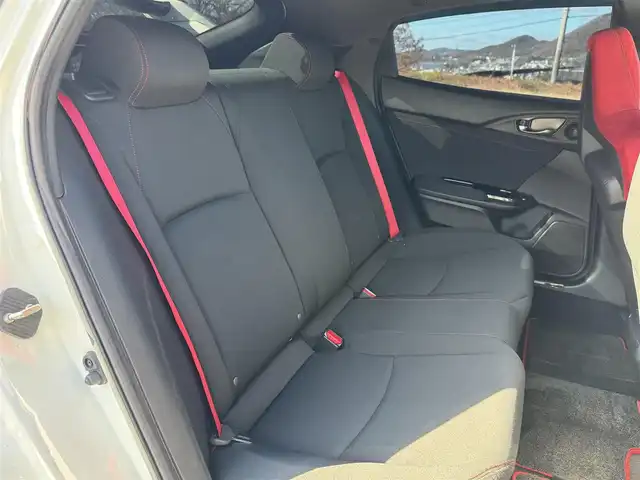 ホンダ シビック タイプR 兵庫県 2019(平31)年 6.5万km チャンピオンシップホワイト BLITZマフラー/SPOONプログレッシブスプリング/無限テールランプ/ディクセルブレーキパッド/後期用リアバンパーダクト/後期用ナビパネル/ダイヤトーンサウンドナビ/ダイヤトーンサウンドスピーカー＆ツィーター/フルセグTV/Bカメラ/ETC