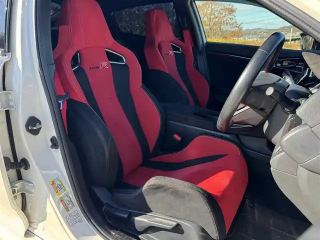 ホンダ シビック タイプR 兵庫県 2019(平31)年 6.5万km チャンピオンシップホワイト BLITZマフラー/SPOONプログレッシブスプリング/無限テールランプ/ディクセルブレーキパッド/後期用リアバンパーダクト/後期用ナビパネル/ダイヤトーンサウンドナビ/ダイヤトーンサウンドスピーカー＆ツィーター/フルセグTV/Bカメラ/ETC