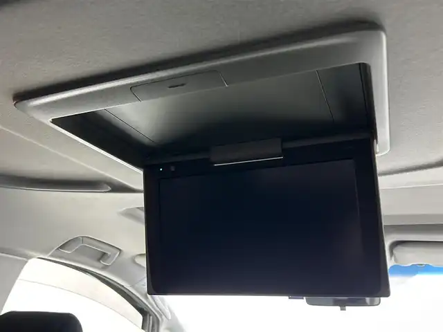 トヨタ ヴェルファイア Z Aエディション 福岡県 2018(平30)年 5.1万km ホワイトパールクリスタルシャイン サンルーフ　/後席モニター　/純正ナビ　/バックカメラ　/ビルトインＥＴＣ　/ドラレコ　/ＡＣＣ　/コーナーセンサー　/衝突軽減ブレーキ　/レーンキープ　/ＭＴモード付き　/両側電動スライドドア　/パワーバックドア　/ＬＥＤ