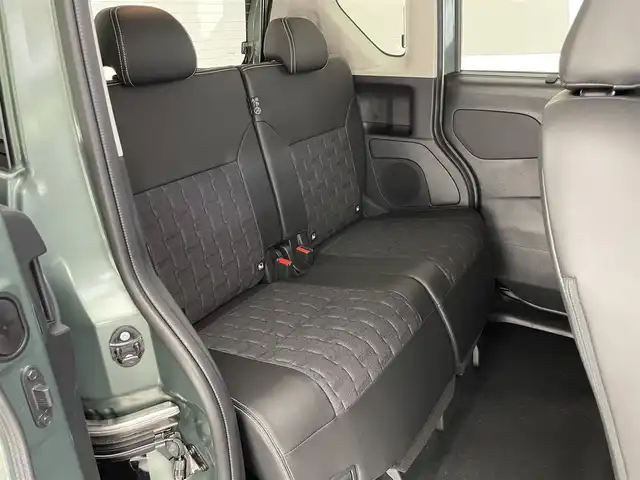 三菱 デリカミニ T プレミアム 愛知県 2025(令7)年 0.1万km未満 Ｄグリーン 届出済未使用車　純正９型ディスプレイ　カープレイ対応　デジタルインナーミラー　マイパイロット　全方位カメラ　パドルシフト　ハーフレザー　シートヒーター　サイドデカール　衝突軽減装置　追従クルコン　車線逸脱　誤発進抑制　ＬＥＤオートライト　フォグランプ　禁煙車/T　PREMIUM　9型ディスプレイオーディオ/（121/330）/サイドデカール/（33/440）