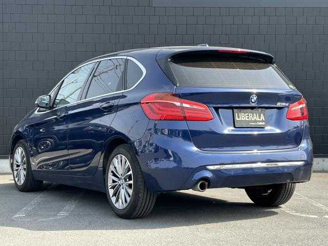 ＢＭＷ ２１８ｄ アクティブツアラー ラグジュアリー 埼玉県 2020(令2)年 5.2万km メディテラニアンブルー ベージュ革シート　/純正ナビ　/ＨＵＤ　/Ｂｌｕｅｔｏｏｔｈ接続　/バックカメラ　/パワーシート　/シートヒーター　/ドラレコ　/ＥＴＣ　/電動リアゲート　/ＬＥＤヘッドライト　/インテリジェントセーフティ