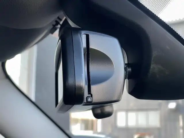 ＭＩＮＩ ミニ クロスオーバー クーパー D オール4 山梨県 2018(平30)年 4.3万km メルティングシルバーM 純正HDDナビ/Bluetooth/バックカメラ/社外TVチューナー/PDC/インテリジェントセーフティ/ACC/電動テールゲート/シートヒーター/ETC/規格外純正17インチAW