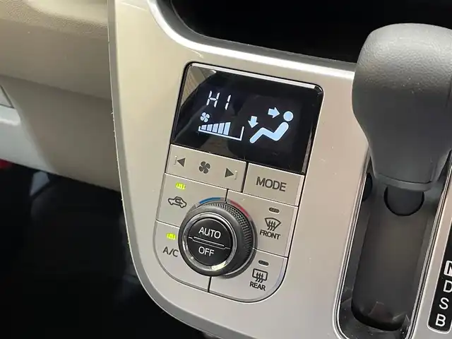 ダイハツ キャスト スタイル X リミテッド SAⅢ 岩手県 2019(令1)年 1.8万km ブラックマイカメタリック ワンオーナー/４WD/スマートアシスト３/衝突回避支援ブレーキ/車線逸脱警報/誤発進抑制機能/標識認識機能/先行車発進お知らせ機能/ハイビームアシスト/シートヒーター/横滑り防止装置/アイドリングストップ/カロッツェリアナビ/（CD/DVD/フルセグ/SD/Bluetooth）/バックカメラ/ETC/オートライト/ヘッドライトレベライザー/純正ホイールキャップ