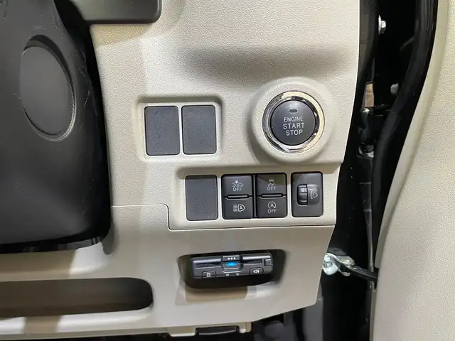 ダイハツ キャスト スタイル X リミテッド SAⅢ 岩手県 2019(令1)年 1.8万km ブラックマイカメタリック ワンオーナー/４WD/スマートアシスト３/衝突回避支援ブレーキ/車線逸脱警報/誤発進抑制機能/標識認識機能/先行車発進お知らせ機能/ハイビームアシスト/シートヒーター/横滑り防止装置/アイドリングストップ/カロッツェリアナビ/（CD/DVD/フルセグ/SD/Bluetooth）/バックカメラ/ETC/オートライト/ヘッドライトレベライザー/純正ホイールキャップ