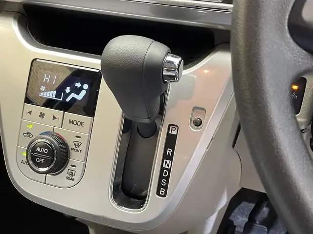 ダイハツ キャスト スタイル X リミテッド SAⅢ 岩手県 2019(令1)年 1.8万km ブラックマイカメタリック ワンオーナー/４WD/スマートアシスト３/衝突回避支援ブレーキ/車線逸脱警報/誤発進抑制機能/標識認識機能/先行車発進お知らせ機能/ハイビームアシスト/シートヒーター/横滑り防止装置/アイドリングストップ/カロッツェリアナビ/（CD/DVD/フルセグ/SD/Bluetooth）/バックカメラ/ETC/オートライト/ヘッドライトレベライザー/純正ホイールキャップ