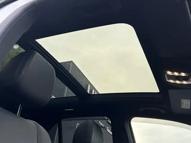 メルセデス・ベンツ ＧＬＥ３００ｄ 4MATIC 滋賀県 2020(令2)年 4万km イリジウムシルバー パノラミックスライディングルーフ/レーダーセーフティパッケージ/純正ナビ/（BT/USB/CarPlay）/360°カメラ/パワーバックドア/レザーARTICOシート/前席後席パワーシート/ETC2.0/前後ドライブレコーダー/LEDハイパフォーマンスライト/保証書/取扱説明書