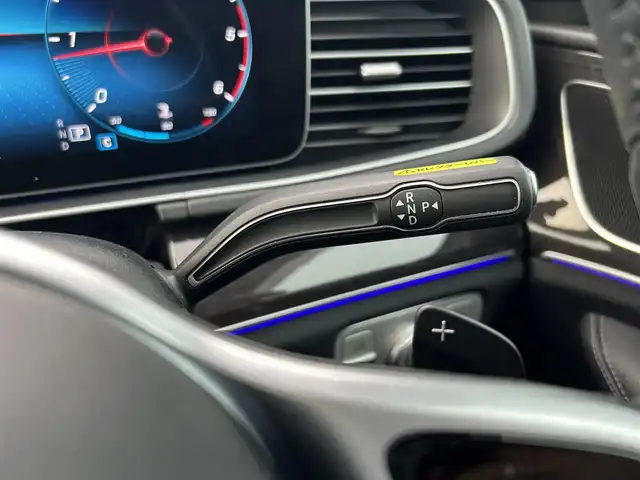 メルセデス・ベンツ ＧＬＥ３００ｄ 4MATIC 滋賀県 2020(令2)年 4万km イリジウムシルバー パノラミックスライディングルーフ/レーダーセーフティパッケージ/純正ナビ/（BT/USB/CarPlay）/360°カメラ/パワーバックドア/レザーARTICOシート/前席後席パワーシート/ETC2.0/前後ドライブレコーダー/LEDハイパフォーマンスライト/保証書/取扱説明書