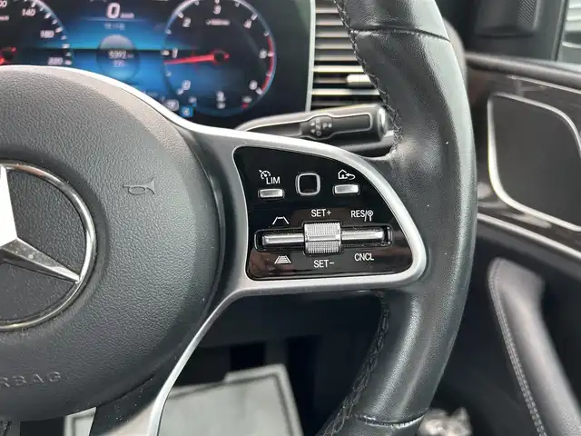 メルセデス・ベンツ ＧＬＥ３００ｄ 4MATIC 宮崎県 2020(令2)年 4万km イリジウムシルバー 純正ナビ/・Bluetooth/・USB/・CarPlay/パノラミックスライディングルーフ/レーダーセーフティパッケージ/アダプティブクルーズコントロール/前後ドライブレコーダー/360°カメラ/電動リアゲート/アンビエントライト/ロケイターライティング/ブラックレザーシート/・全席パワーシート/ETC2.0/保証書/取扱説明書