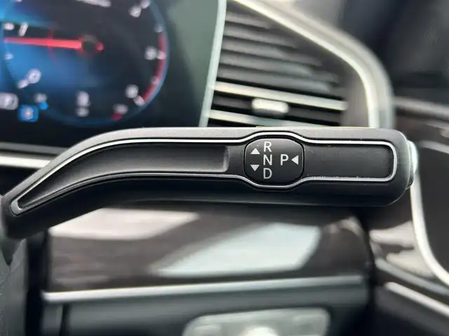 メルセデス・ベンツ ＧＬＥ３００ｄ 4MATIC 宮崎県 2020(令2)年 4万km イリジウムシルバー 純正ナビ/・Bluetooth/・USB/・CarPlay/パノラミックスライディングルーフ/レーダーセーフティパッケージ/アダプティブクルーズコントロール/前後ドライブレコーダー/360°カメラ/電動リアゲート/アンビエントライト/ロケイターライティング/ブラックレザーシート/・全席パワーシート/ETC2.0/保証書/取扱説明書